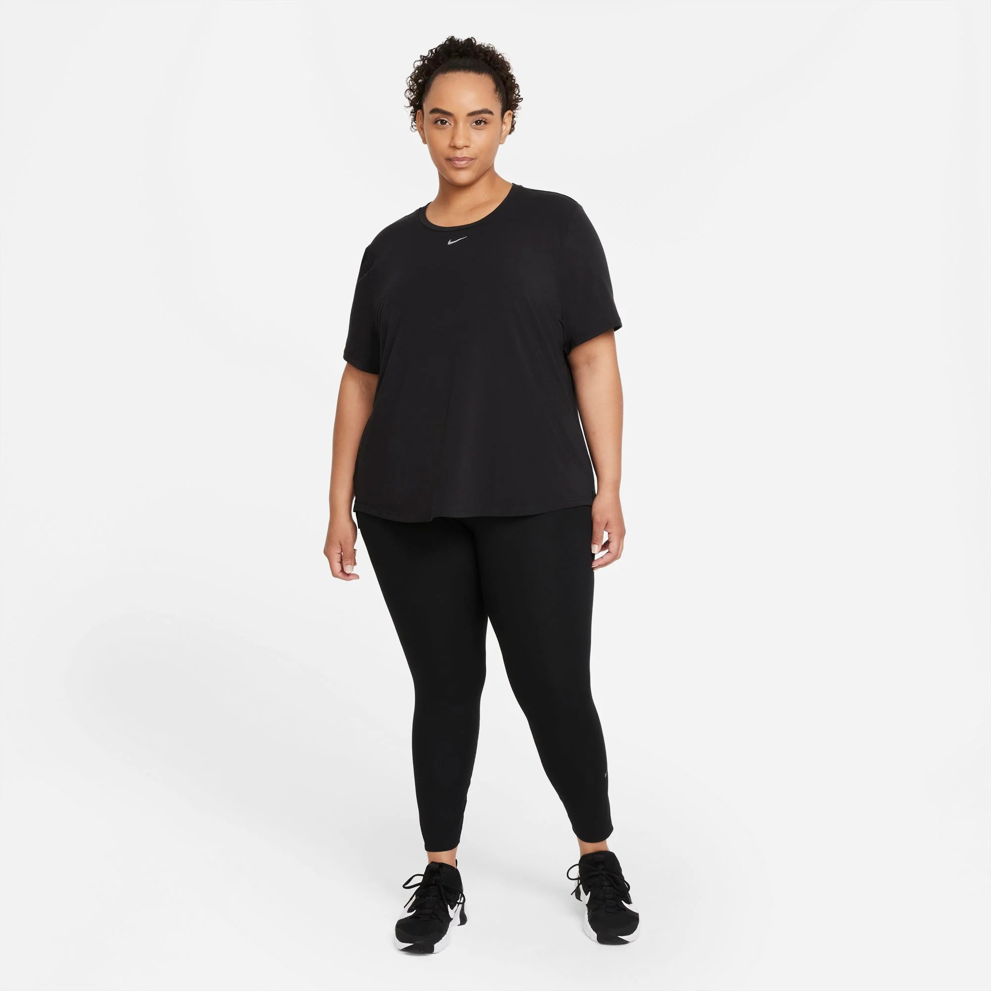 NIKE AS W ONE LUXE DF SS STD DD0619-010 TOP SHORT SLEEVE TRAINING (W) - Image 4
